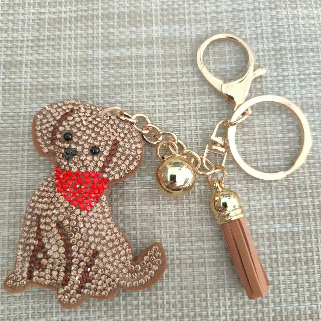 Cute Animal Dog Shape Crystal Keychain Pendant Fashion Tassel with Metal Key Ring Key Accessories Key Chains for Women and Car