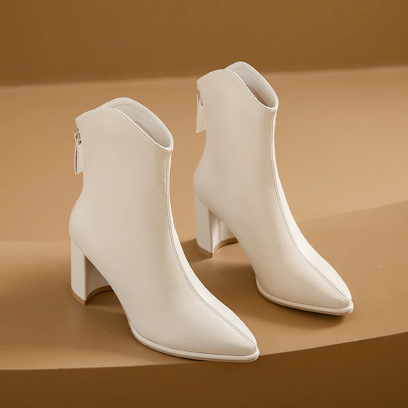 High heels female thick heel pointed short boots white female boots 2023 new autumn and winter female boots French fashion skinn