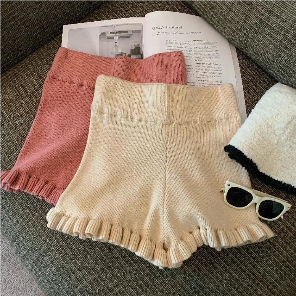 Black Shorts 2025 Women Spring and Winter High Waist Black Knitted Fungus Shorts Warm Short Trousers