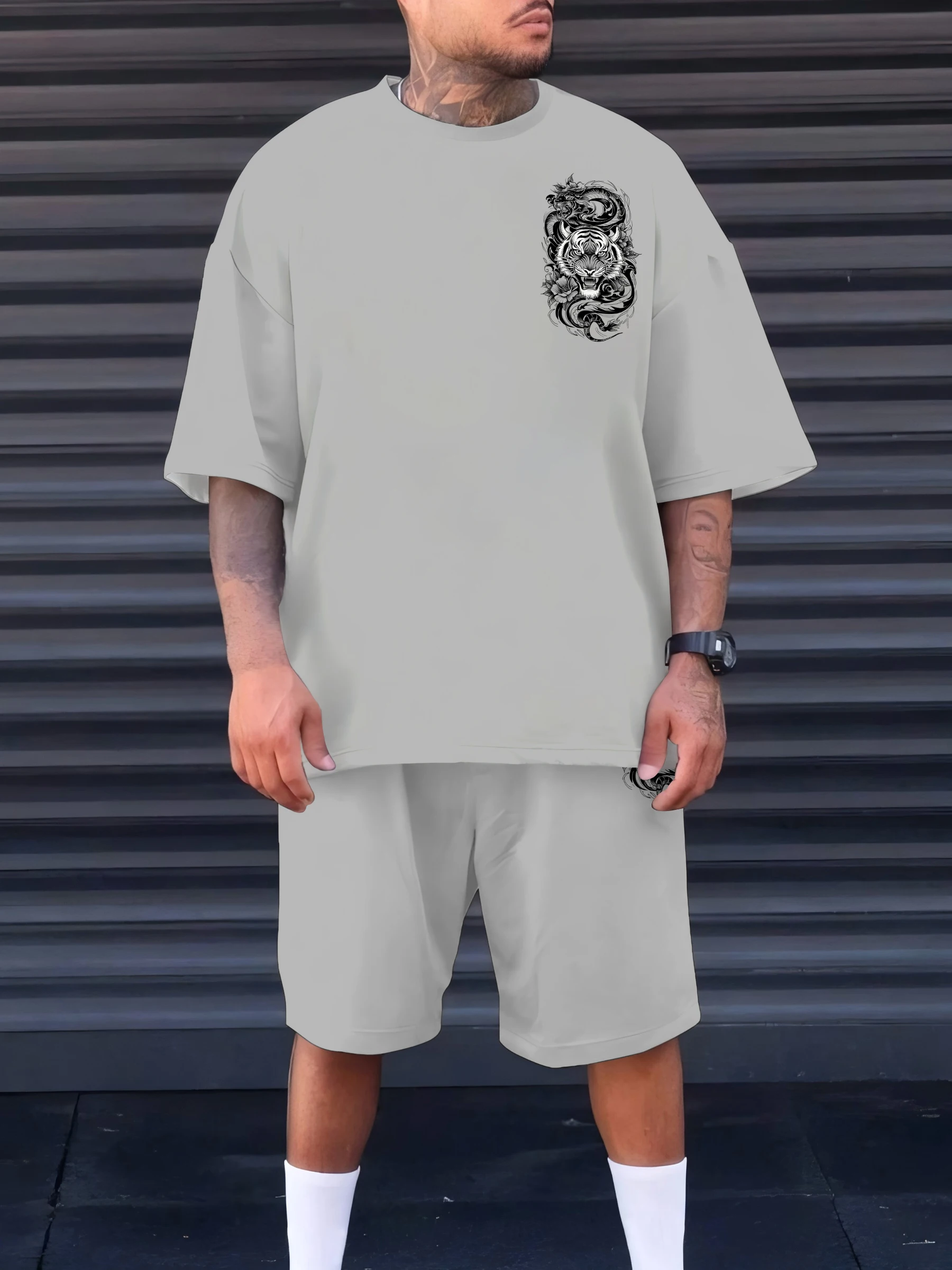 

Summer 2025 new casual and fashionable 3D printed pattern short sleeve and shorts 2-piece summer sportswear set