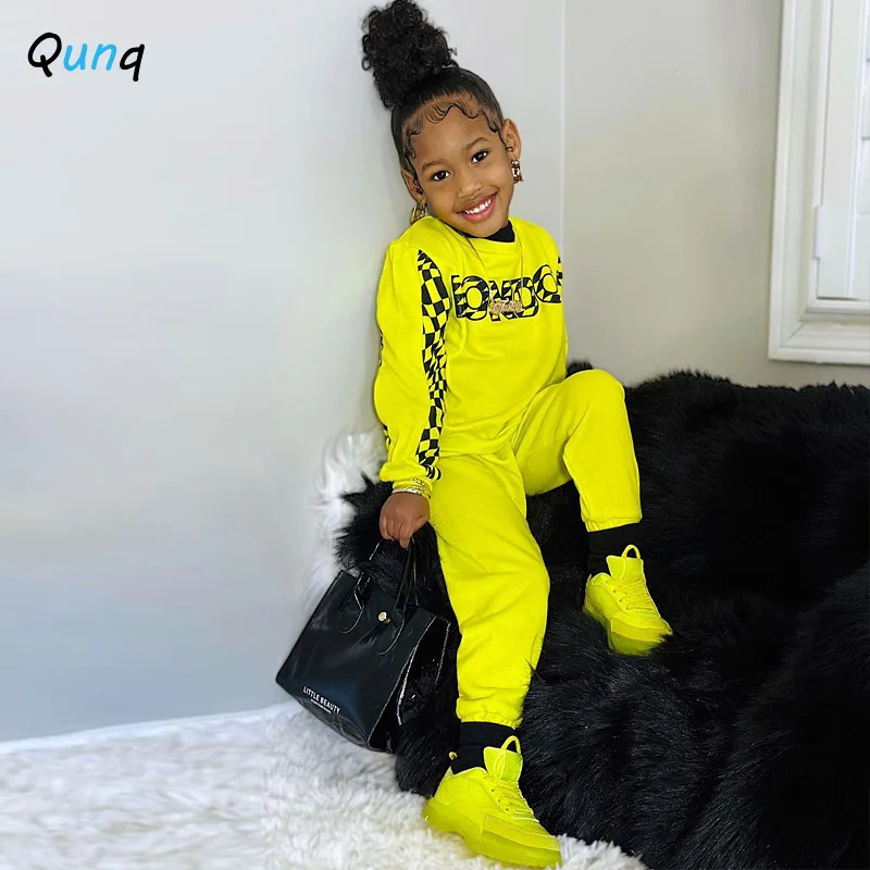 Qunq 2024 Spring Clothing New Girl\'s Leisure Sports Print Letter Round Neck Long sleeved Top and Pants kids Two piece Set