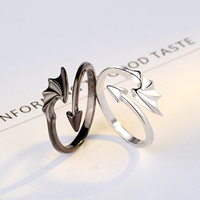 1 Pieces Fashionable Black and White Alloy Wing Opening Ring Couple Temperament Matching Ring