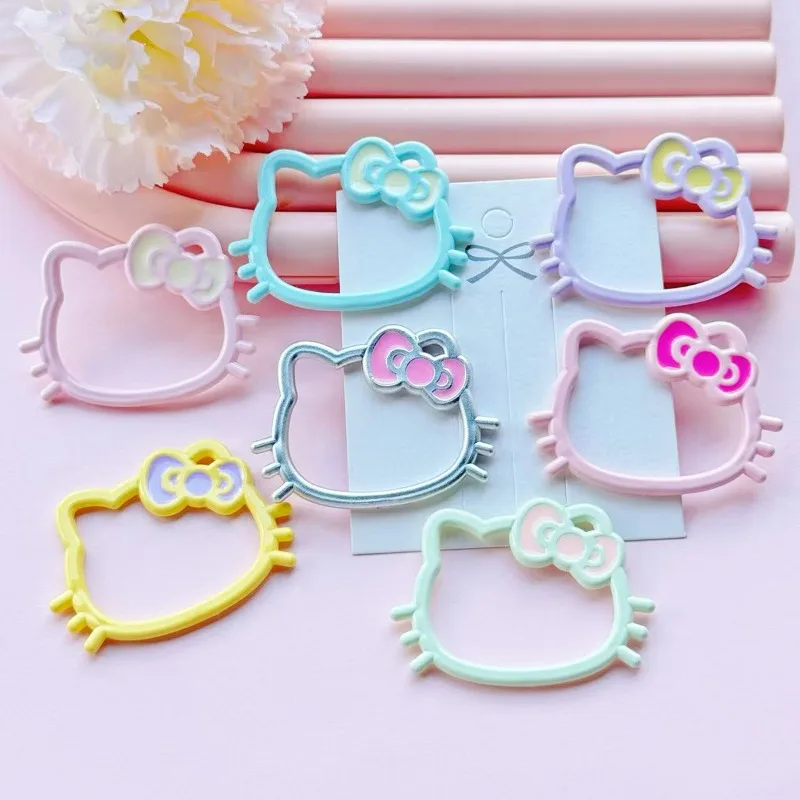 

10pcs Hello Kitty Accessories Women kt Acrylic Backpack Keychain Clothes Doll Toy Materials Desktop Ornament Girl Gift Wholesale
