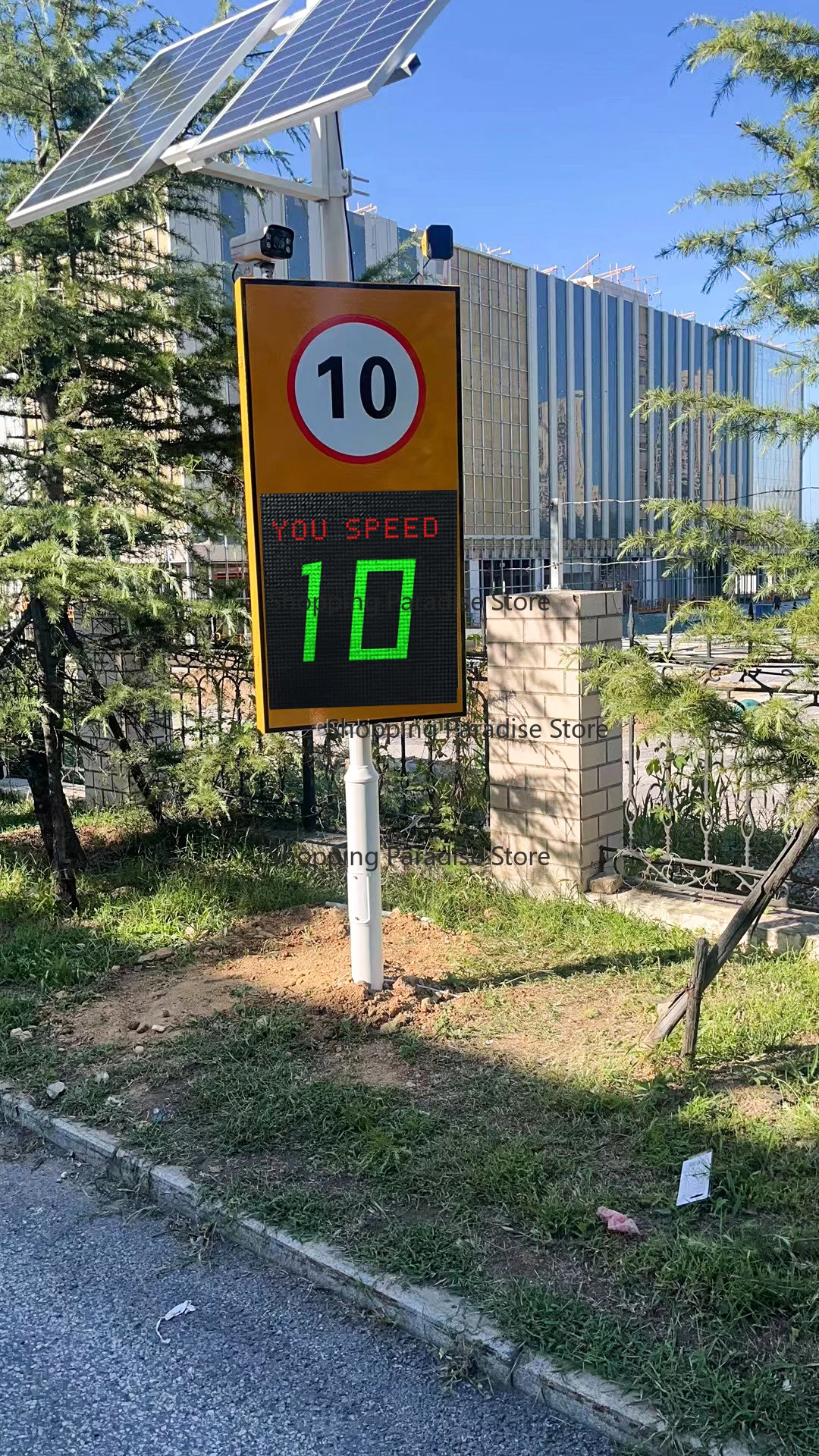 Outdoor Solar Powered Speed Limit Sign with Camera Traffic Road Warning Sign Auto-Reflective Solar-Powered Traffic Sign