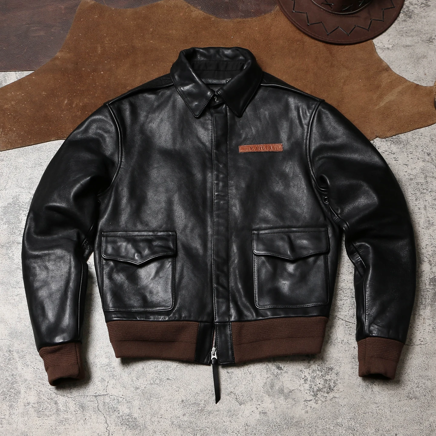 سترة طيار من الجلد الطبيعي للرجال من Tailor Brando McQu*en's Escape A2 مصنوعة من الحبوب الكاملة المشمعة المدبوغة