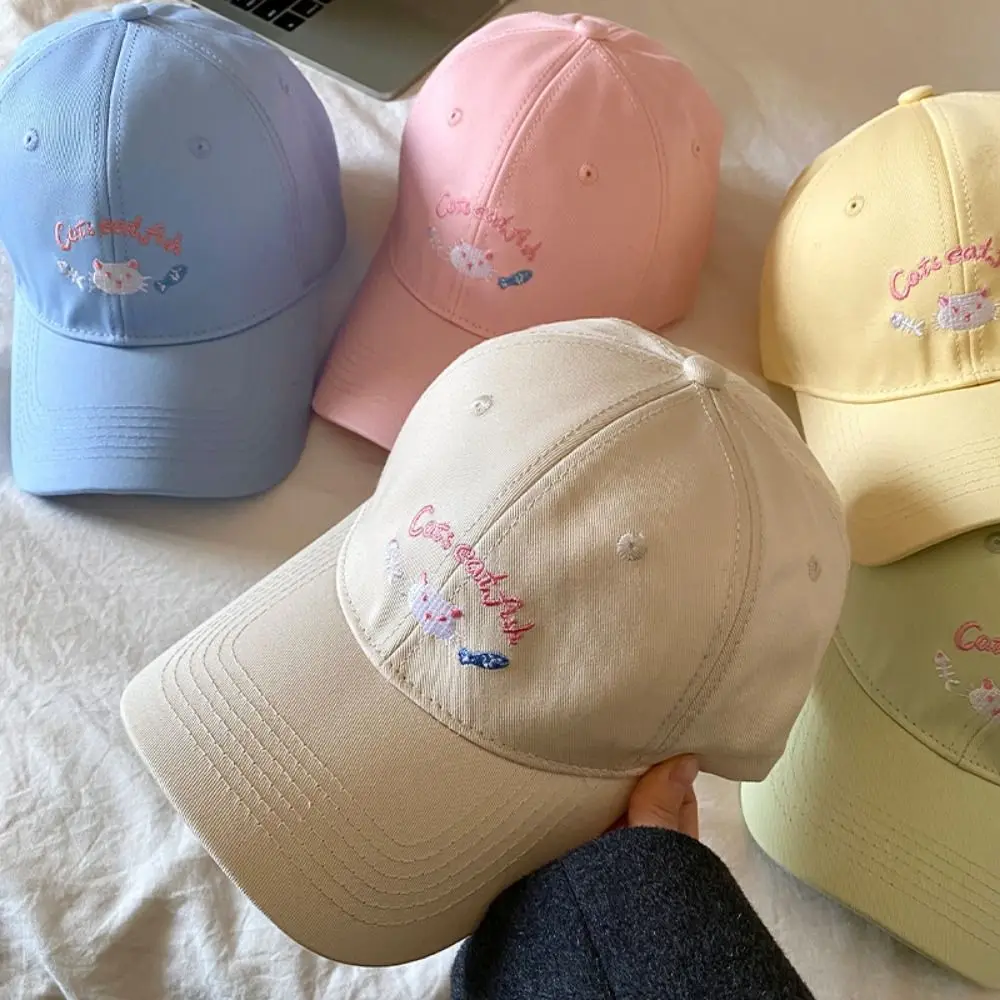 

Simple Embroidery Cat Cartoon Baseball Cap Casual Soft Sunshade Hat Japanese Style Sunscreen Peaked Cap Outdoor