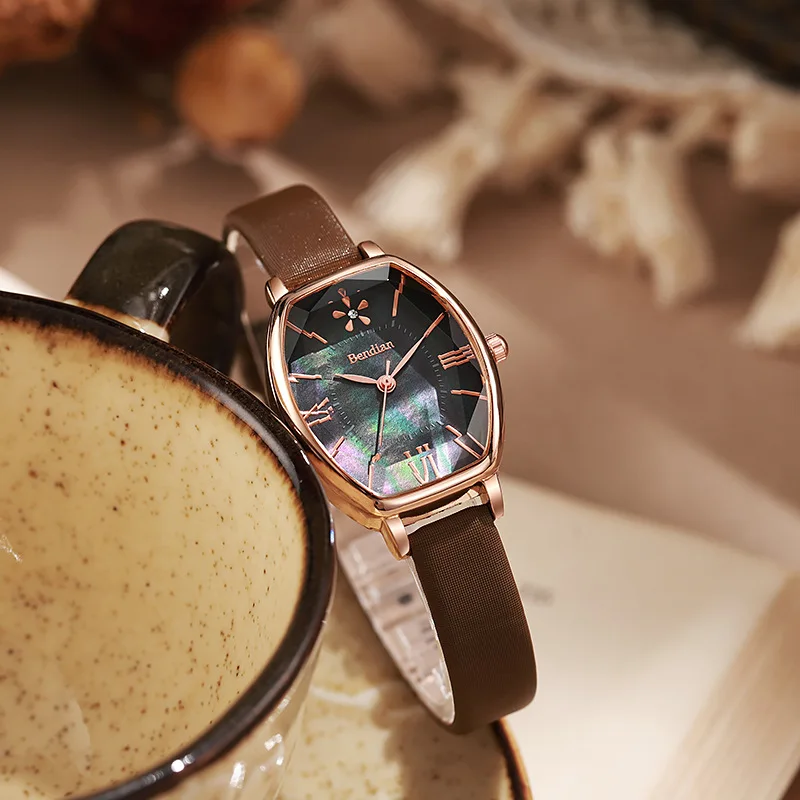 

Новый изысканный дизайн, женские часы с циферблатом, модные элегантные женские наручные часы с кожаным ремешком, часы для девочек, подарок Relogio Feminino