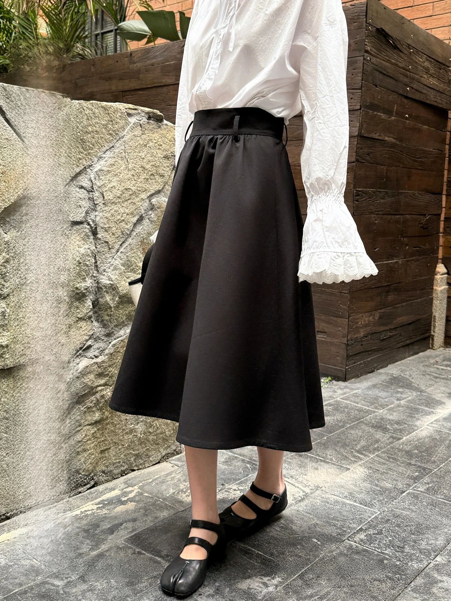 

High Waist A-Line Pleated Skirt Women's Versatile Slimming Half-length Polyester Fiber Gentle Style Spring 2026 New Arrival