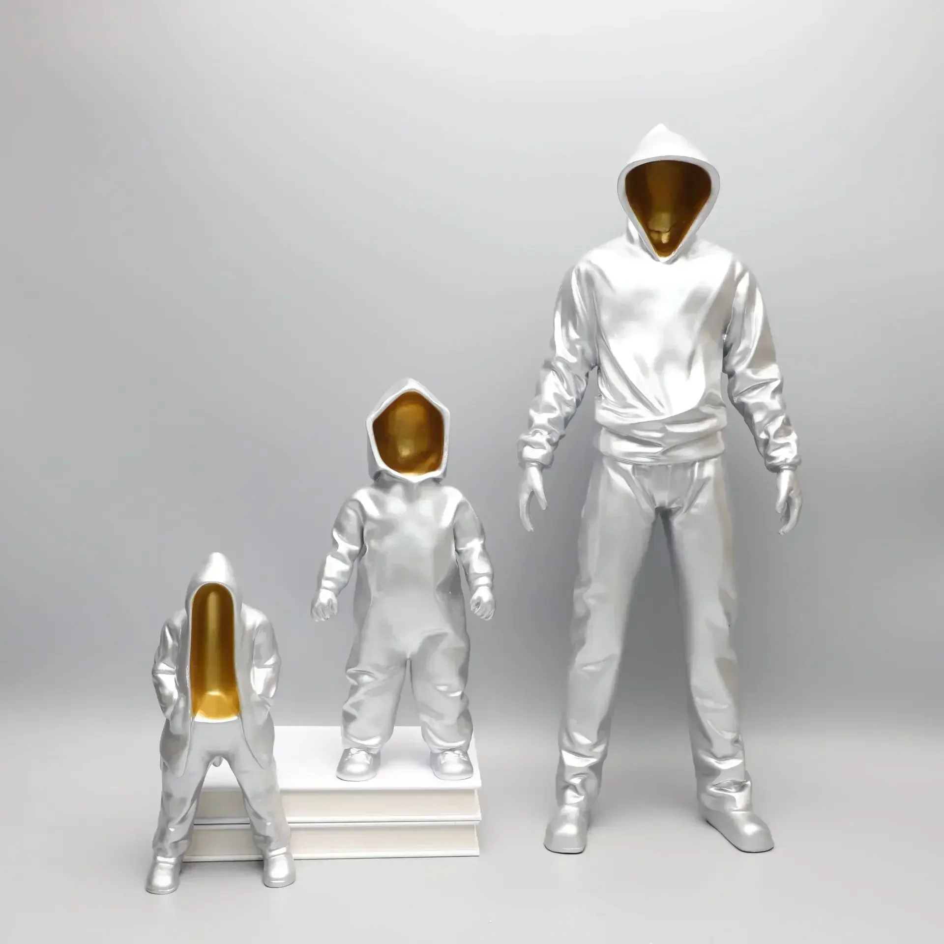 

Modern Simple Style Room Decor Resin Man Sculpture Figure Table Ornaments Abstract Figure Art Statue Home Desktop Decoration