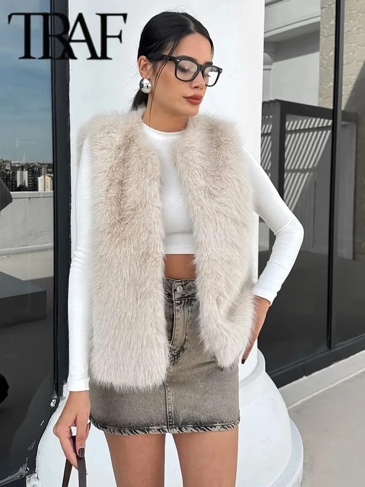 2025 Faux Fur Vests For Women New Fashion Fluffy Sleeveless Jackets Female Vest Loose Winter Warm Streetwear Waiscoat Tops