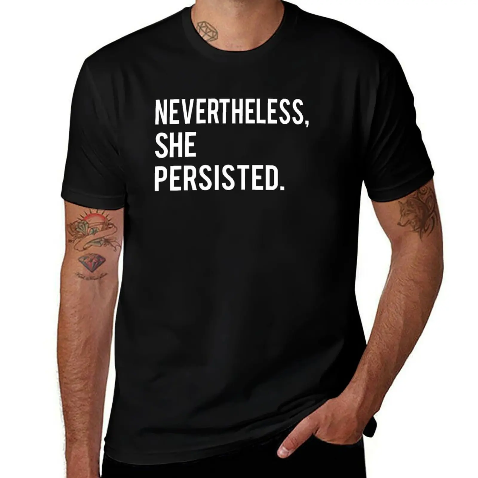 T-shirt NeverTheLess She Persisted, t-shirt basique de couleur unie à manches courtes