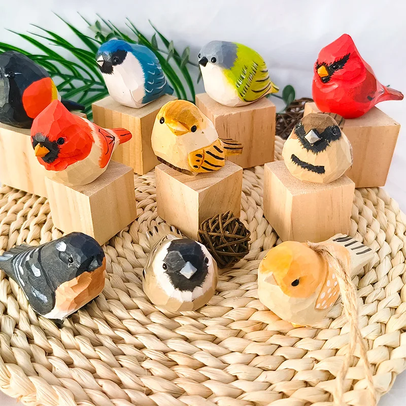 Handmade Wooden Carved Small Bird Statue Decor Sculpted Hand-Painted Bird Figurines Miniatures Crafts Home Desktop Ornament Gift