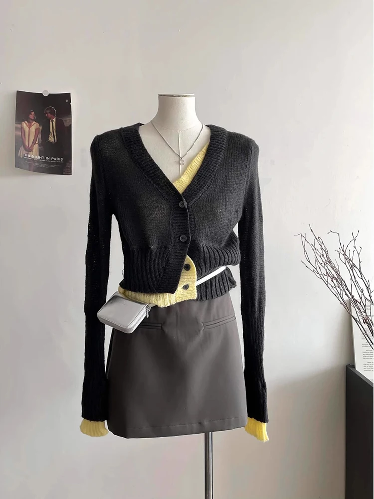 

Vintage V-Neck Sweaters Cardigan Women Splicing Design Casual Knitted Tops Fashion Long Sleeve Sweater Autumn Winter New