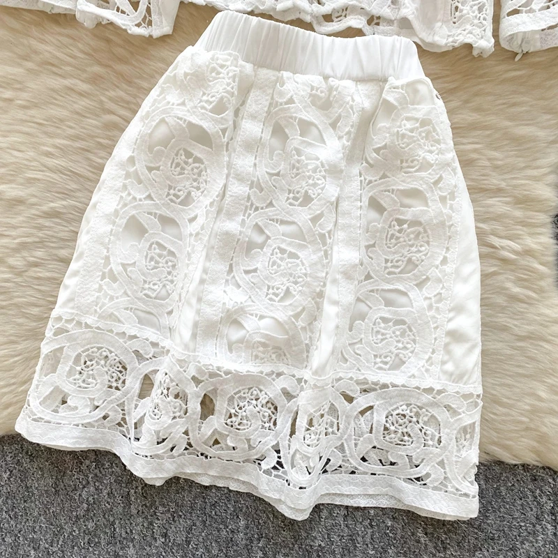 Estilo tribunal francês oco crochê renda lanterna manga camisa camisola colete e saia de cintura alta conjunto