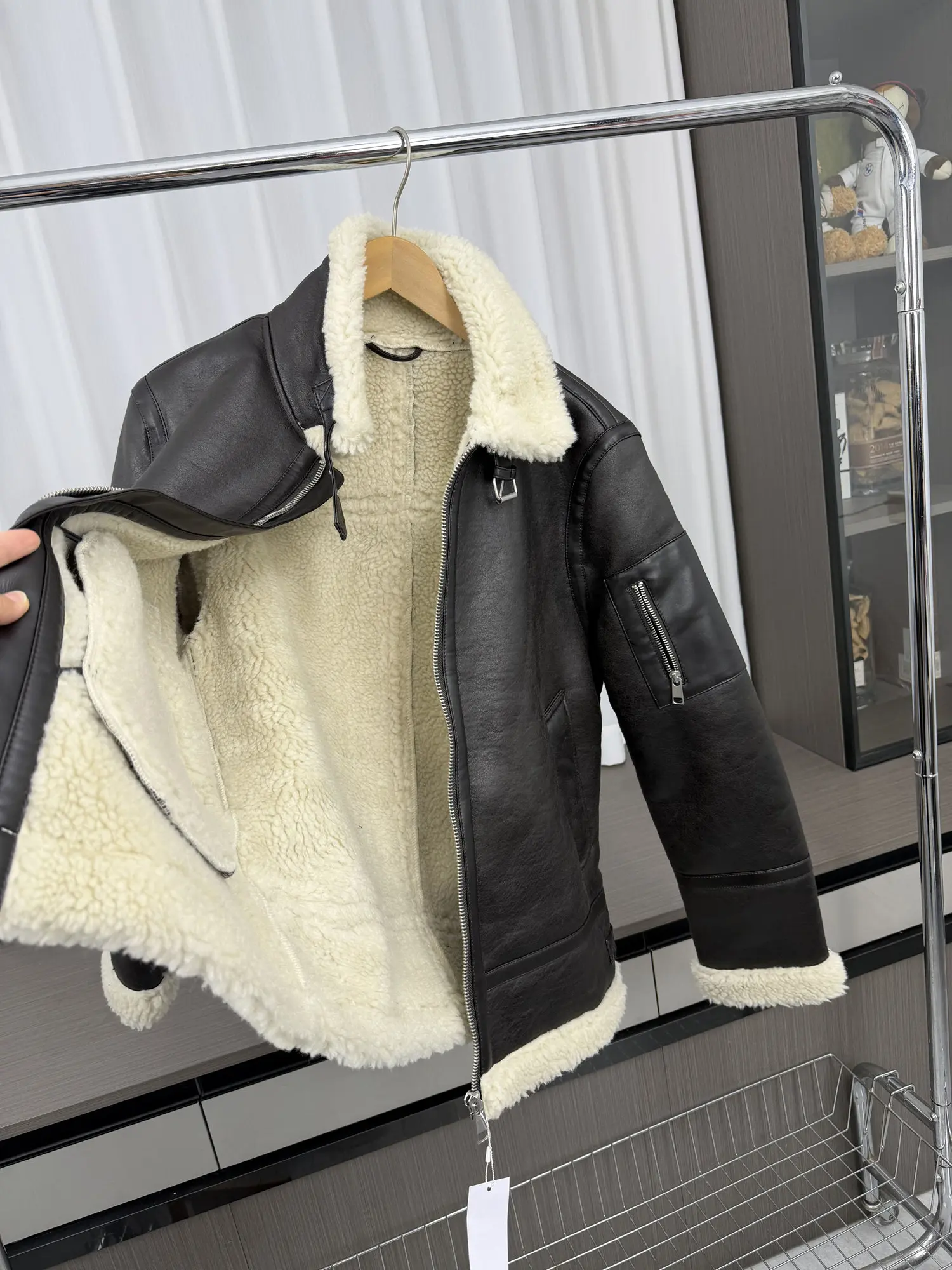 Fur is integrated faux leather jackets Winter Vintage Motorcycle Warm Jacket Leather Coat Men's winter padded jackets