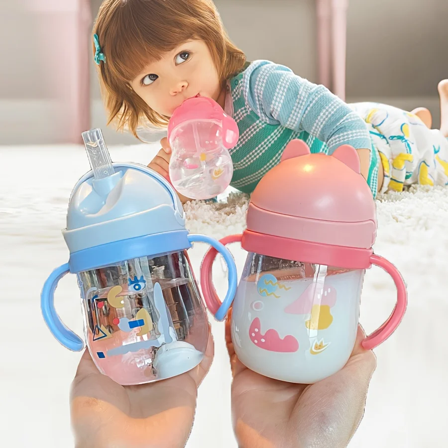 

Infant Sippy Cup with Straw, 360° Gravity Ball, Leak-Proof & Anti-Colic, Portable Baby Bottle for Travel