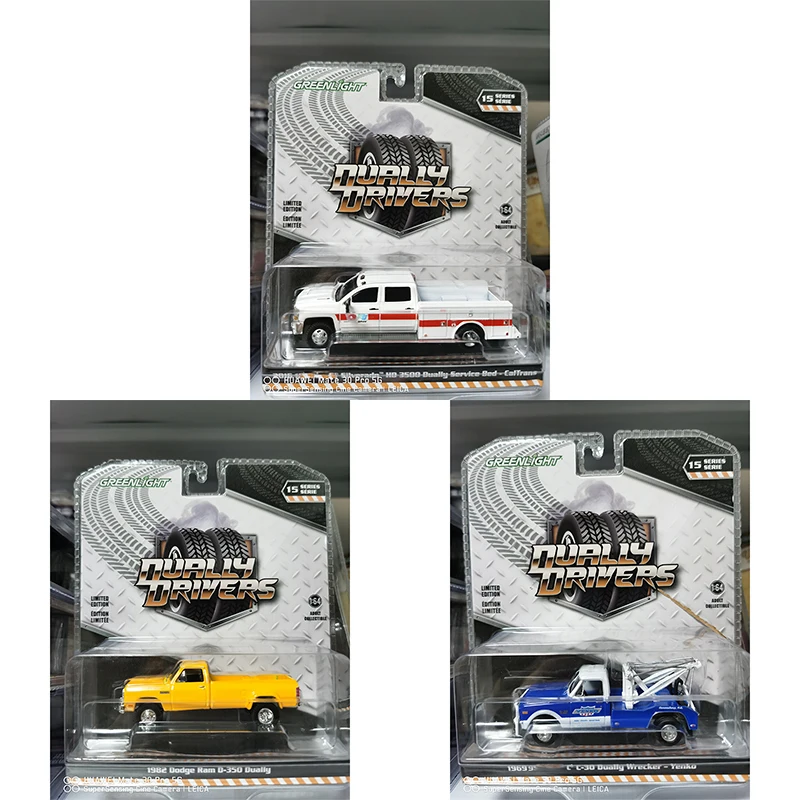 Greenlight 1:64 Silverado 3500HD Transportation Dodge Ram C30 Tow Truck Series Alloy Die Casting Model Collect Ornaments