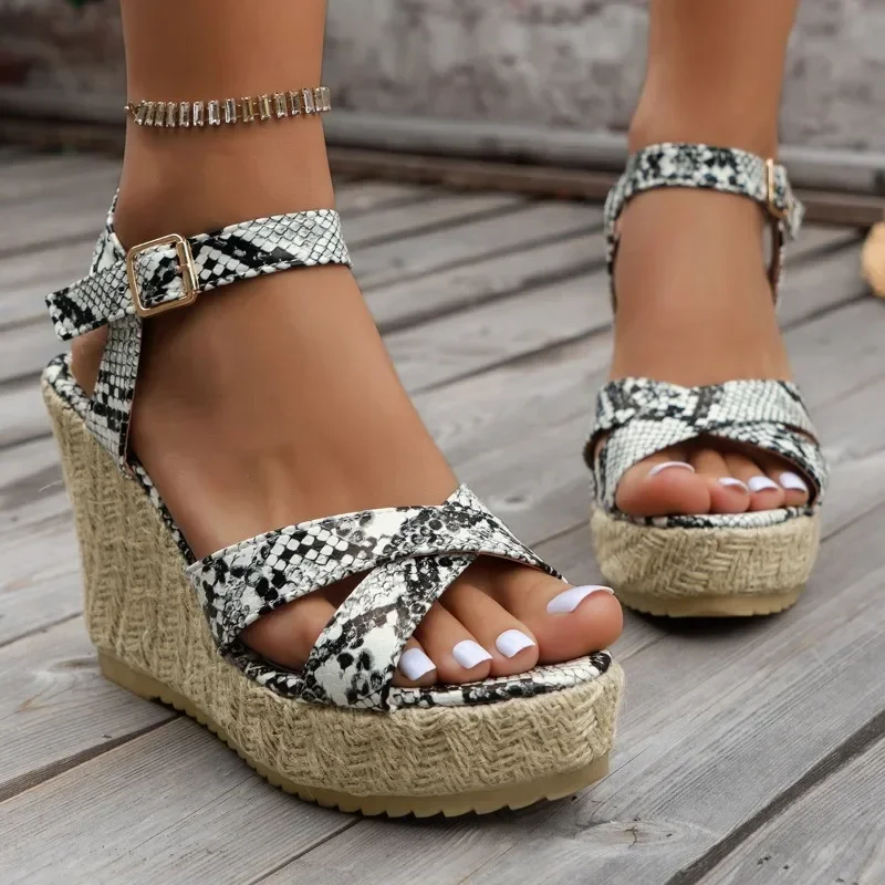 2023 Fashion Shoes Female Buckle Strap Women's Sandals Open Toe Dress Sandals Women Wedges Platform Snake Pattern Shoes Women