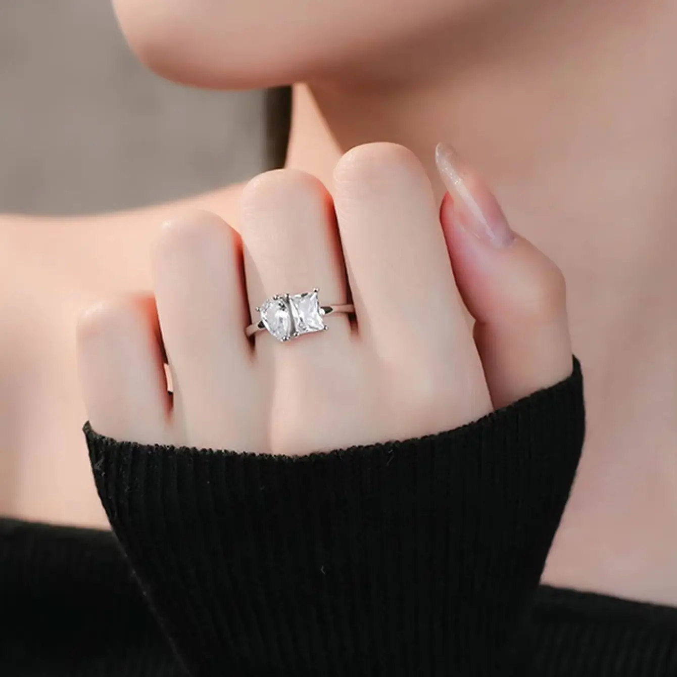 S925 Silver 1 Carat Water Drop Square Double Stone Moissanite Personalized European and American Fashion Wedding Engagement Ring