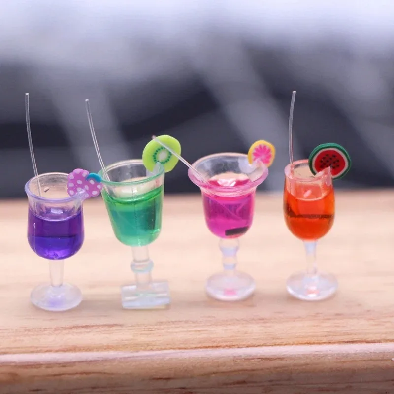 4Pcs/Set Mini Fruit Cocktail Cups Dollhouse Simulation Drink Model Summer Pretend Play Dollhouse Accessories