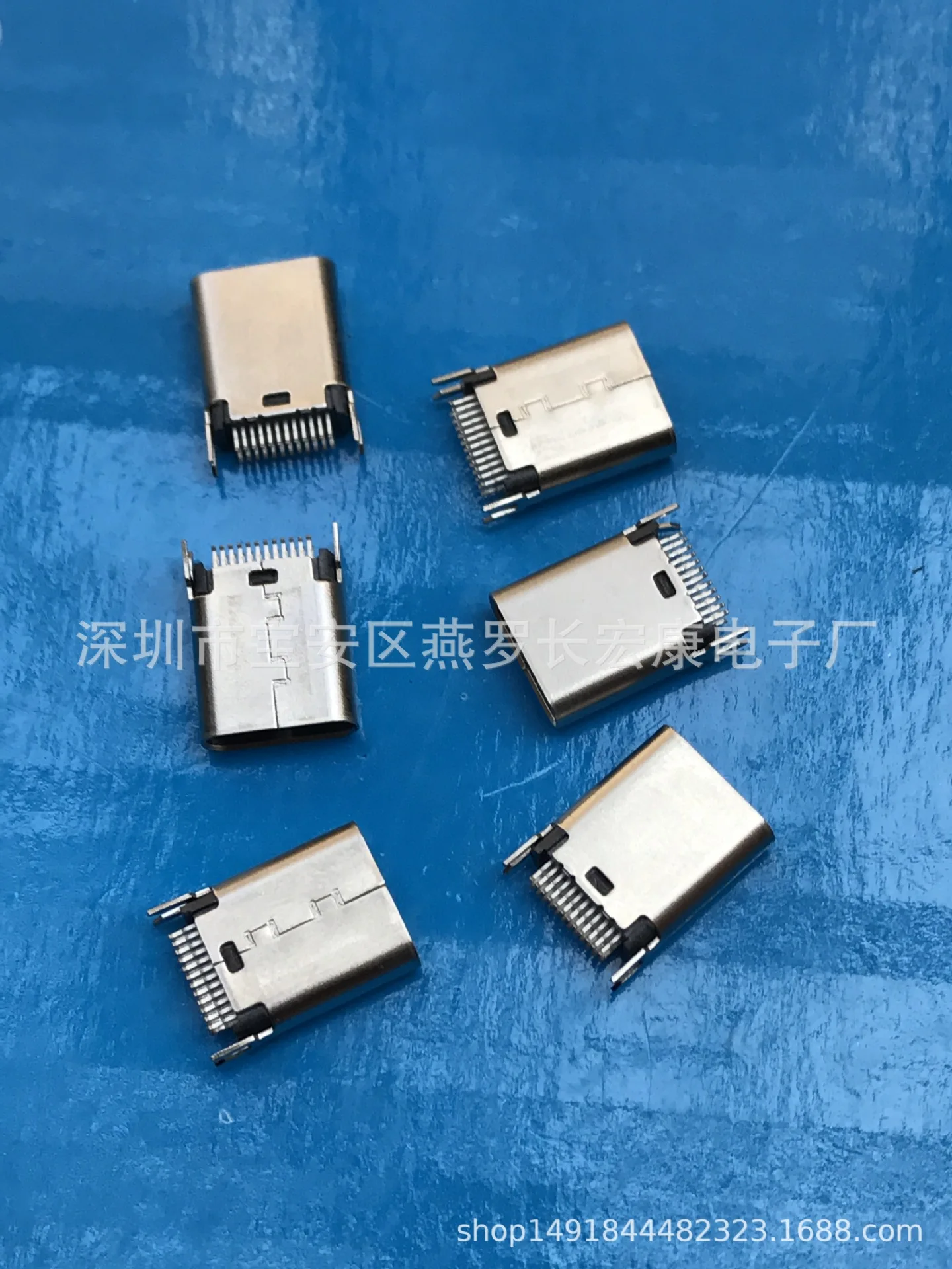 For TYPE-C USB 24Pin female seat, sinking plate 0.8 double row SMT iron shell oblique port, with positioning column