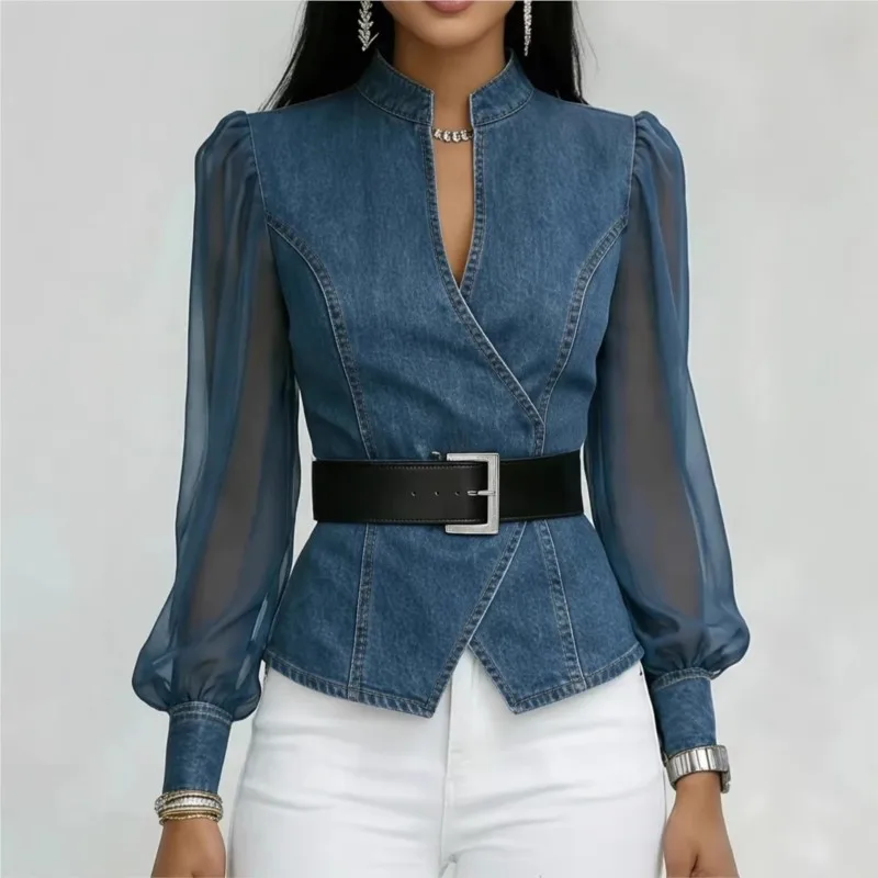 

Модная офисная блузка из искусственного денима с длинным рукавом, V-образным вырезом, рукавами из сетчатой ткани и асимметричным кроем, весна 2026