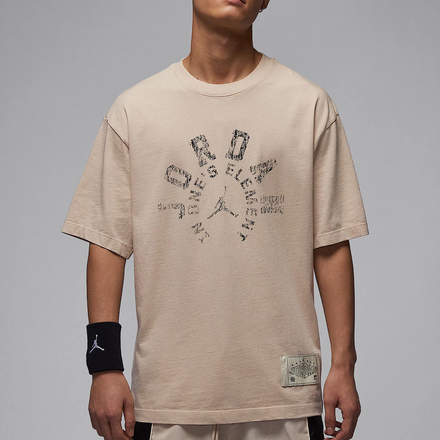 

Nike genuine Jordan Men's Graphic Sport T-shirt HV1257-140