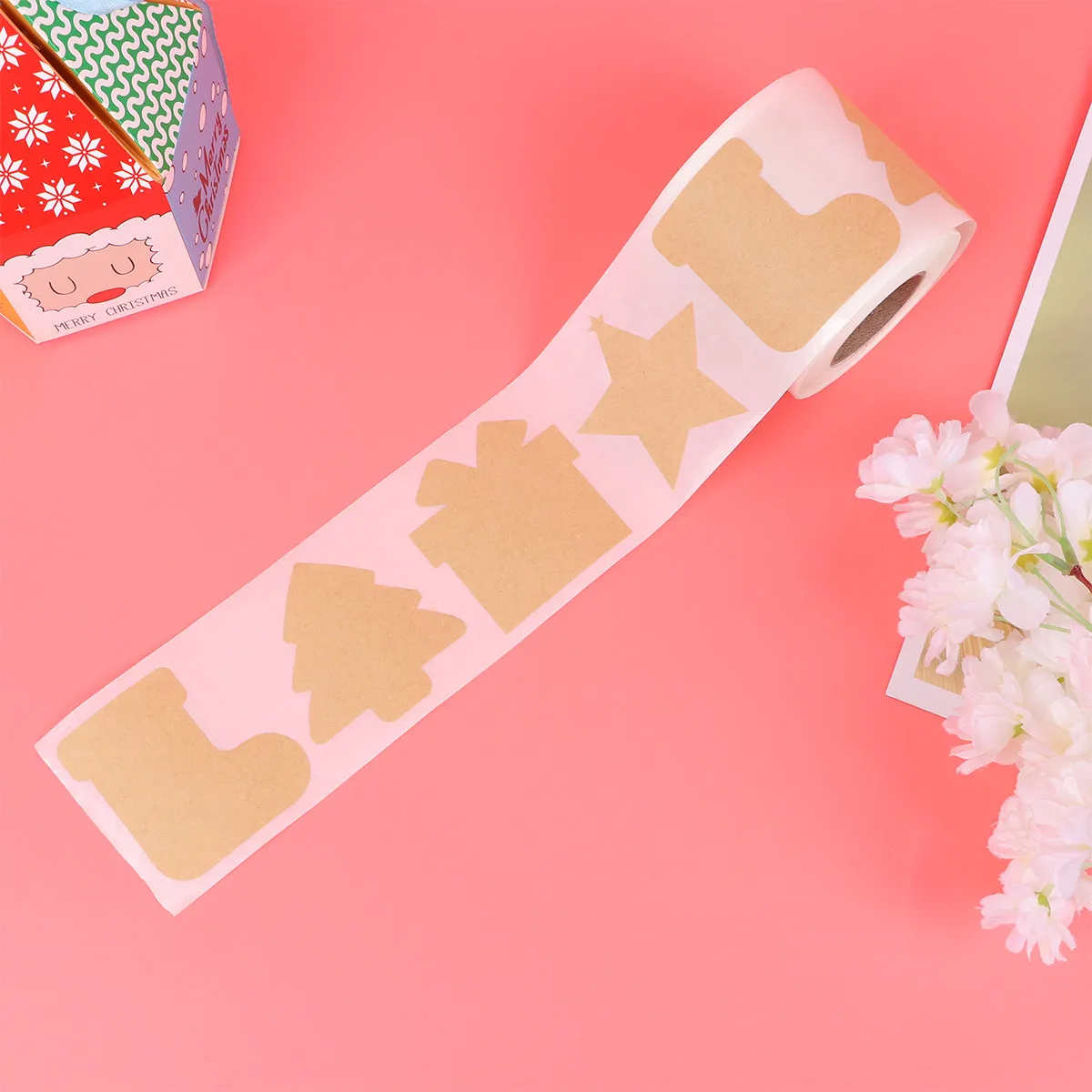 

300Pcs Christmas Retro Kraft Paper Sealing Decals Self-Adhesive Tags for Present Wrapping Festive Card Making