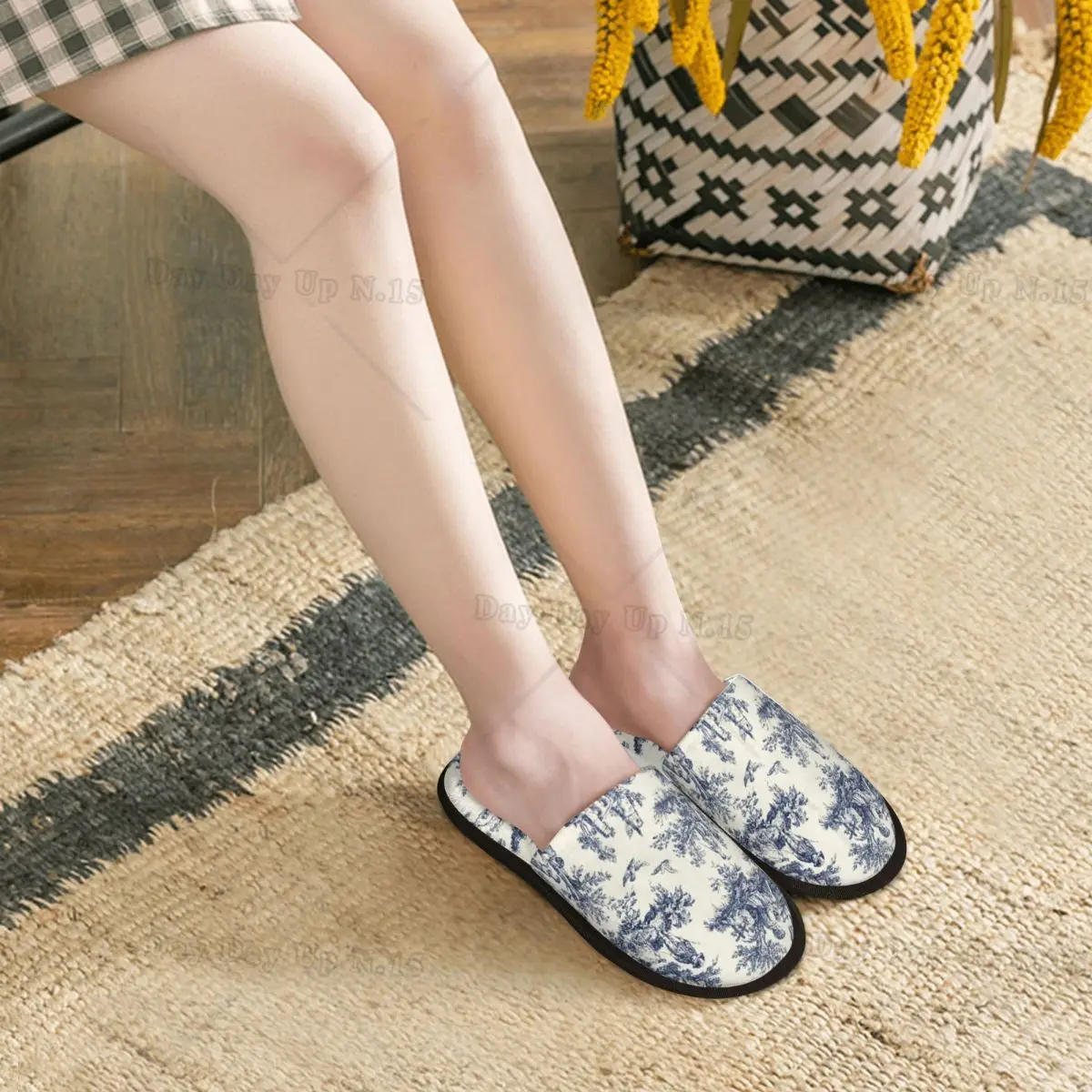 Vintage Toile De Jouy Comfort Scuff Memory Foam Slippers Women Navy Blue And White Spa House Shoes