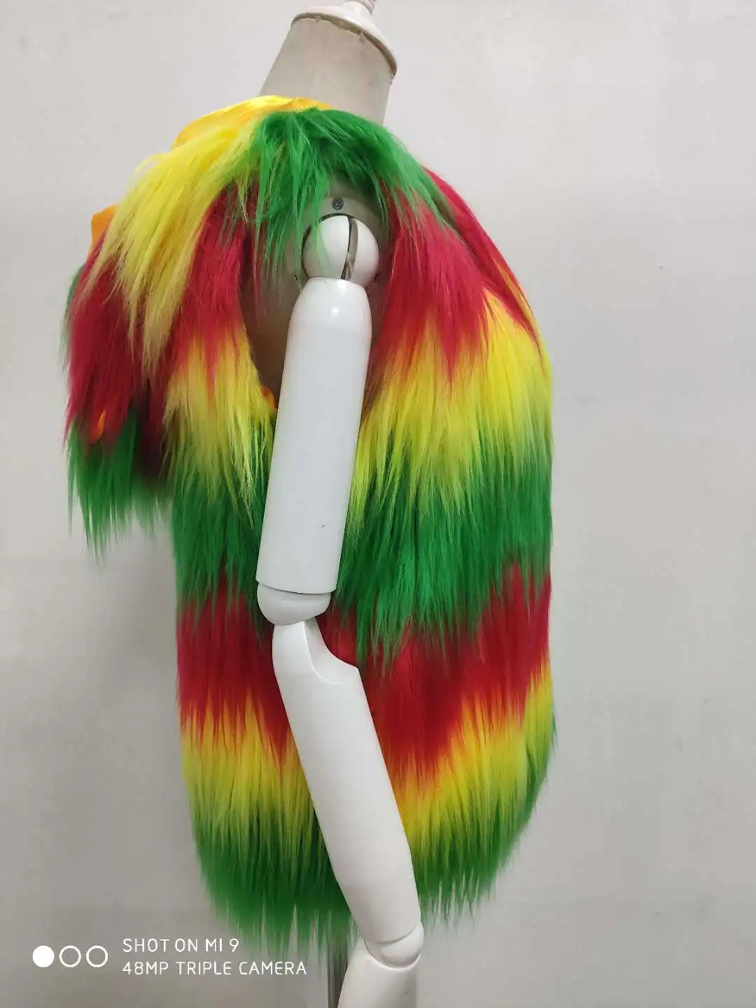 Hot-selling New Fur Vest Imitation Fox Hair Medium and Long Women's Camouflage Vest Slim Jacket