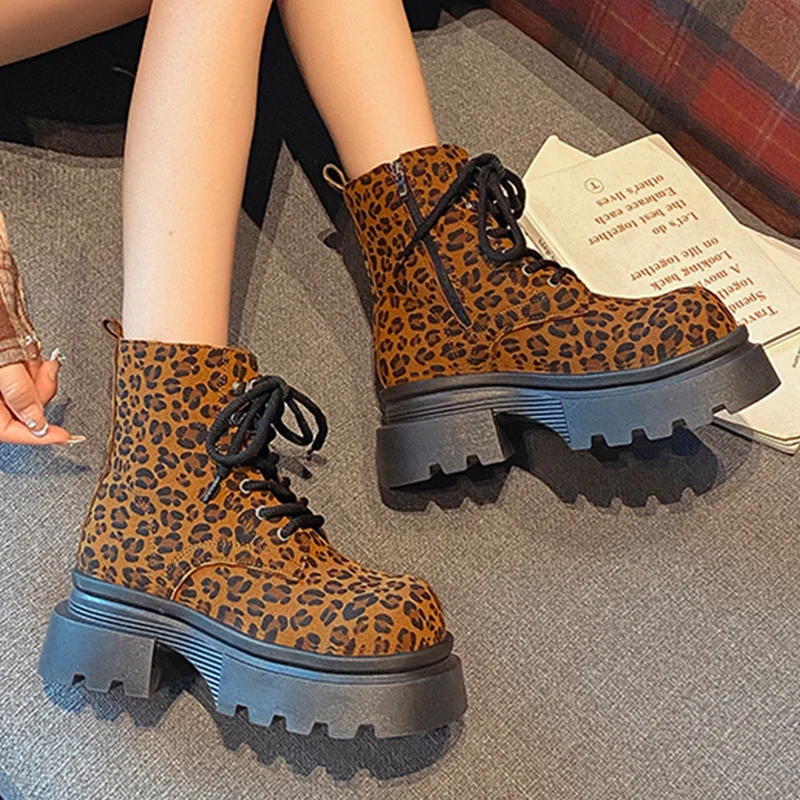 Leopard Platform Women Snow Ankle Boots Fad Mid Heels Motorcycle Boots Chunky Lace Up Shoes 2024 Trend Winter Goth Botas Mujer