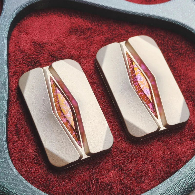 YCEDC Kongshan Titanium Alloy Metal Engraved Limitless Mechanical Collaboration Patch Competitive Push Card Decompression Toy