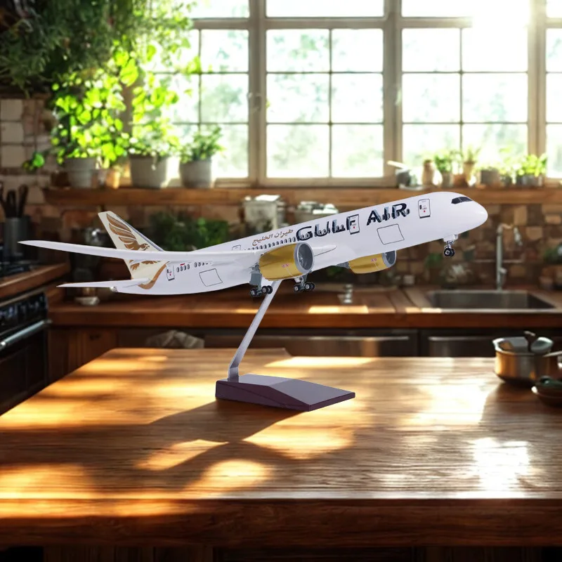 

Diecast Plane Mode 47CM 1/130 Scale B787 Gulf Air Airline Airplane Model 787 Aircraft Replica Decoration Collection