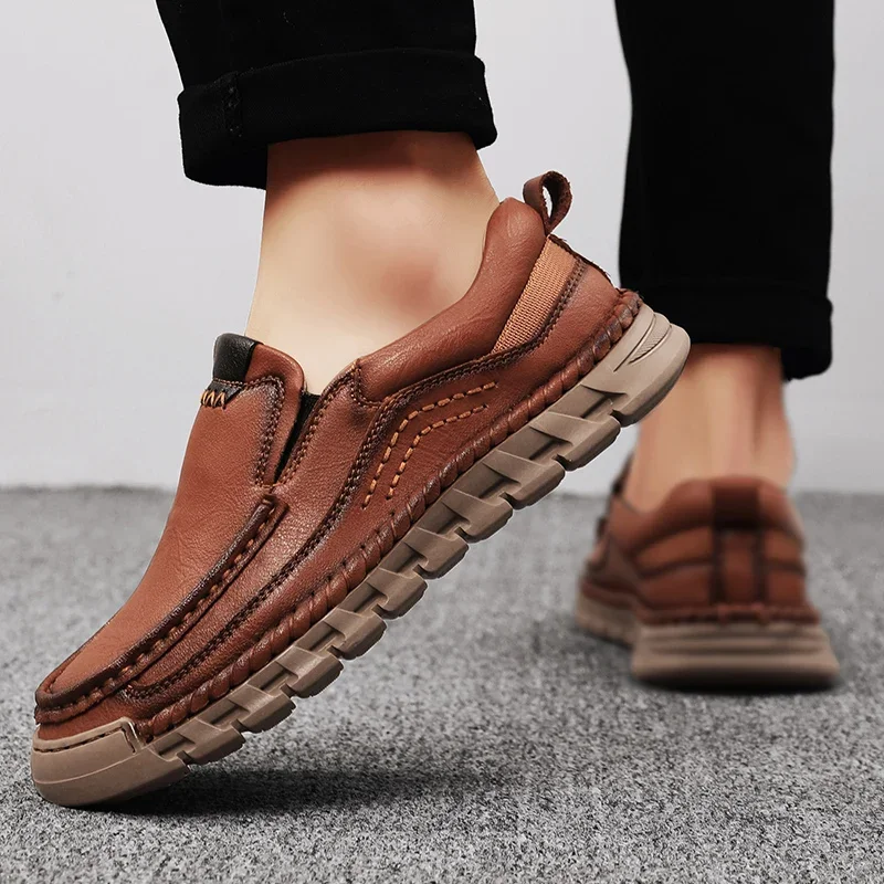 2024 New Men Casual Shoes Handmade Leather Loafers Comfortable Men\'s Shoes Quality Split Leather Flat Moccasins Men Sneakers