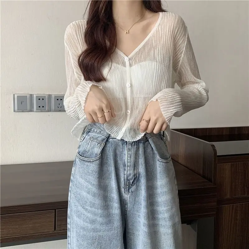 Jackets Women Crop Sun-proof Outwear Chic Summer Thin Casual Sheer V-neck Korean Style Fashion Tender Vacation Clothes All-match