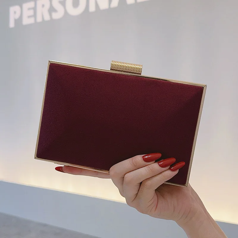 

Elegant Burgundy Velvet Evening Bag Women's Square Clutch Purse Wedding Party Gift with Crossbody Chain Mother's Handbag