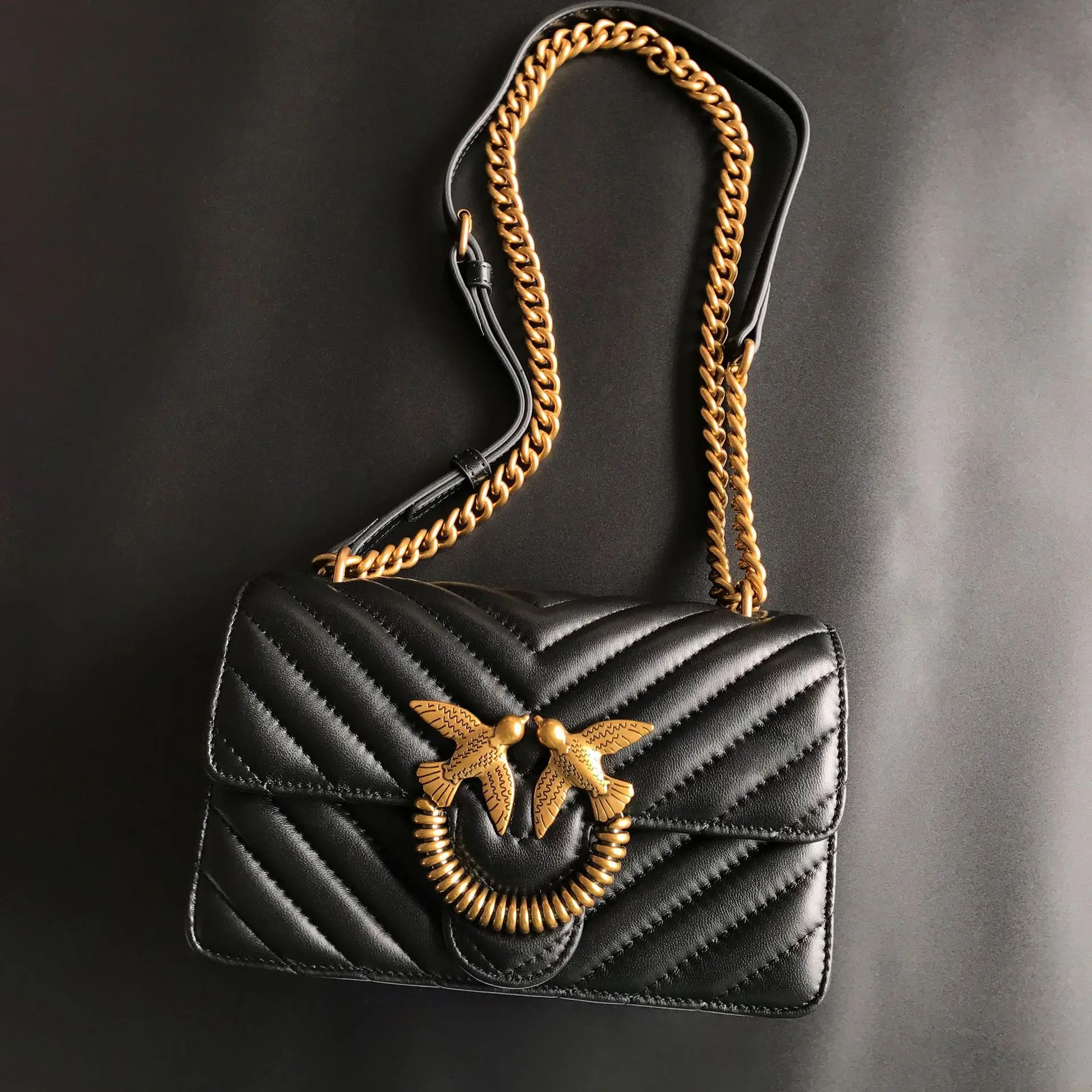 New Spring V Pattern Lambskin High Quality Genuine Leather Chain Classic Shoulder Crossbody Women's Purse Handbag Chic Hot