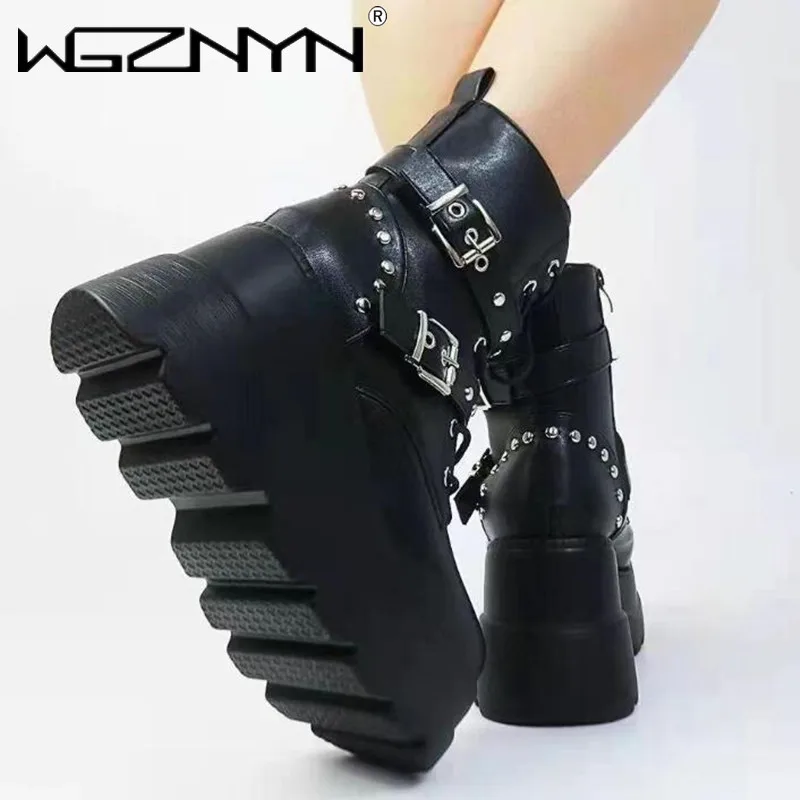 2024 Punk Gothic Style Vintage Western Boots for Women Black Rivets Buckle Strap Platform Wedges Motorcycles Ankle Boot Shoes