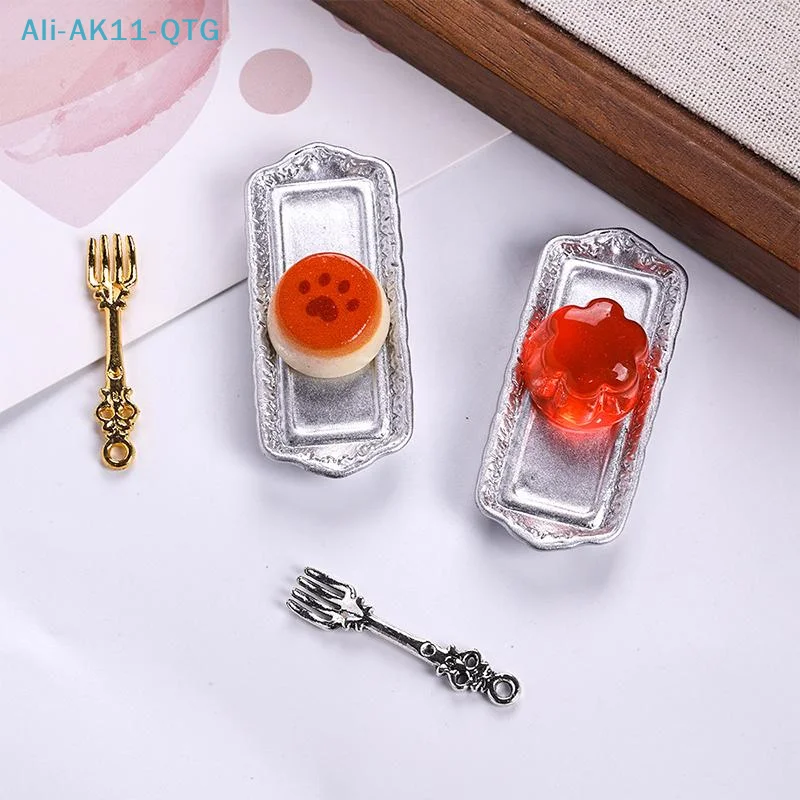 NEW 10pcs Miniature Simulated Steak Set Vintage Silver Serving Trays Perfect For Dollhouse Kitchen Diorama Craft Projects