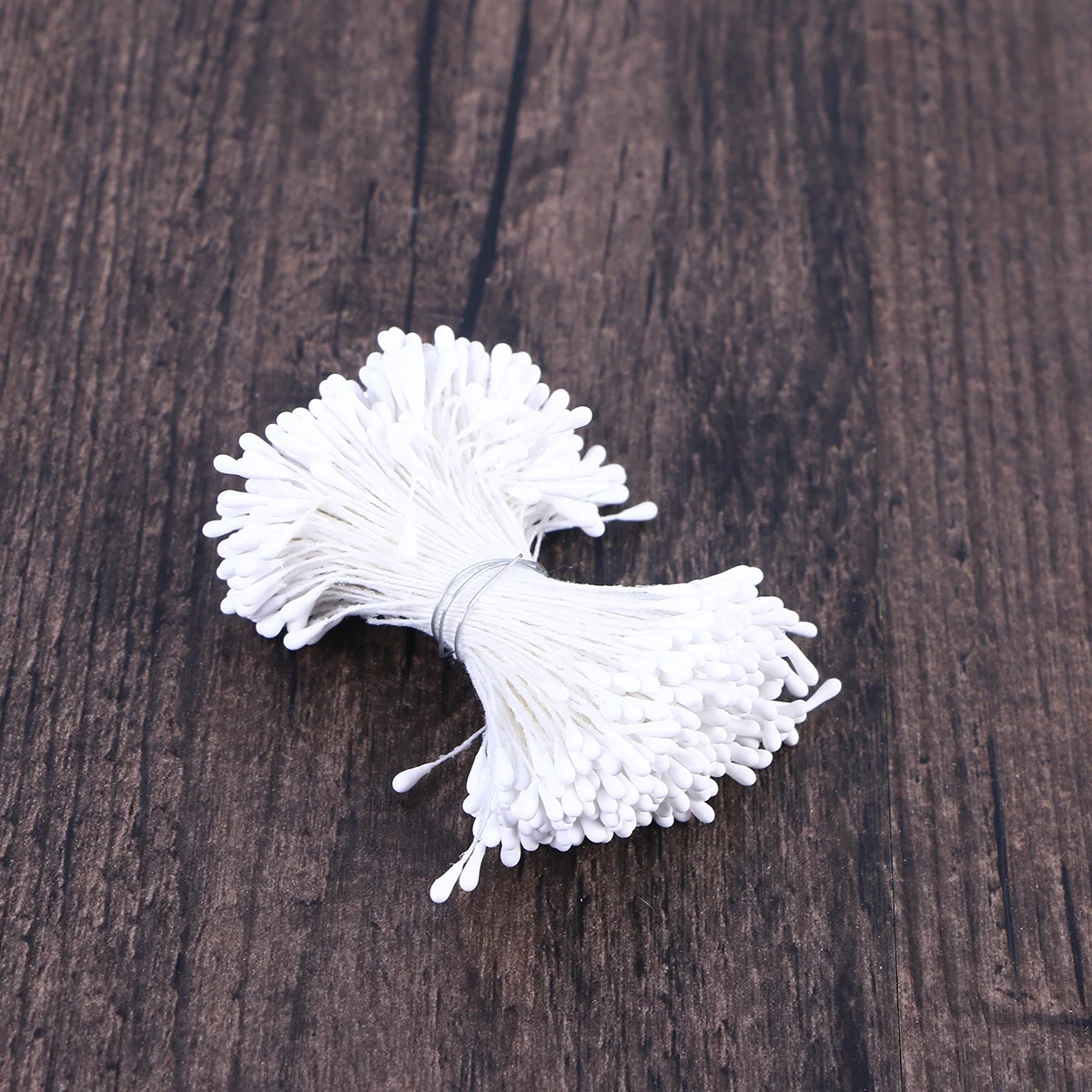 

400Pcs Simulated Flower Vivid Delicate Plastic Plaster Stamens for DIY Floral Arrangement Gift Party Favor Wrapping