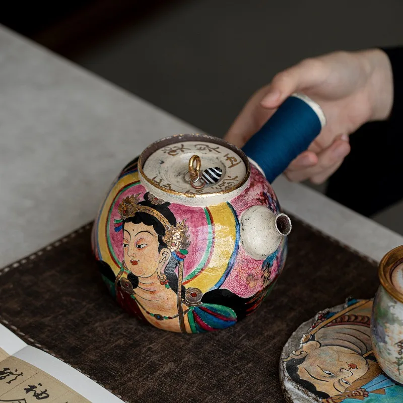 Hand-painted water moon Guanyin pottery side handle pot, handmade charcoal stove electric ceramic stove for boiling teapot retro
