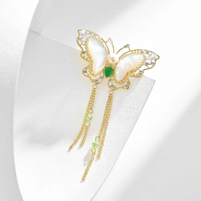 Mother-of-pearl Fringe Butterfly Accessories Suit Cheongsam Classical Accessories Natural Pearl  Women Brooch Pin