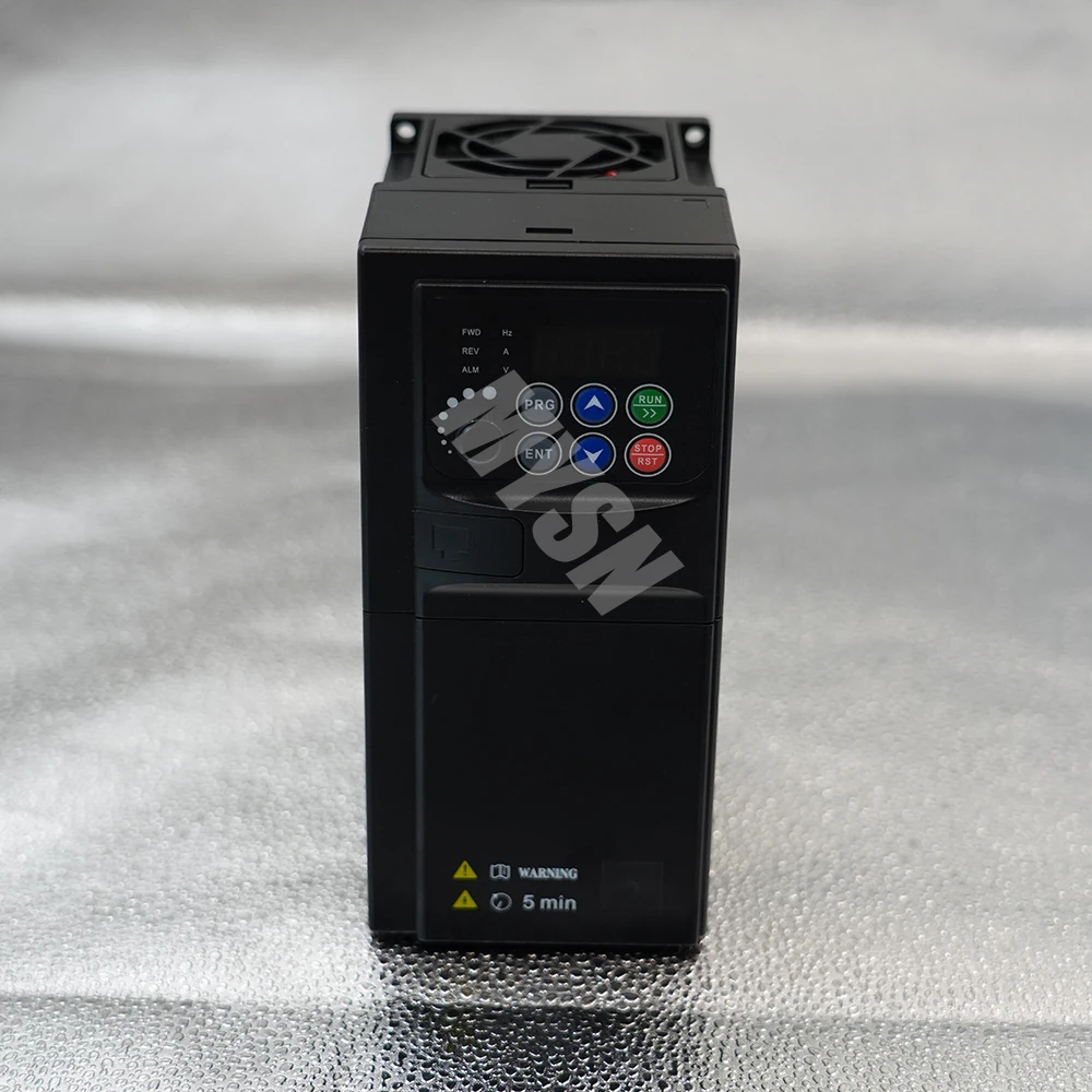VFD SU 800 0.75KW1.5KW2.2KW5.5KW7.5KW High-performance Vector Type Frequency Converter Three-phase Motor Frequency Converter DIY