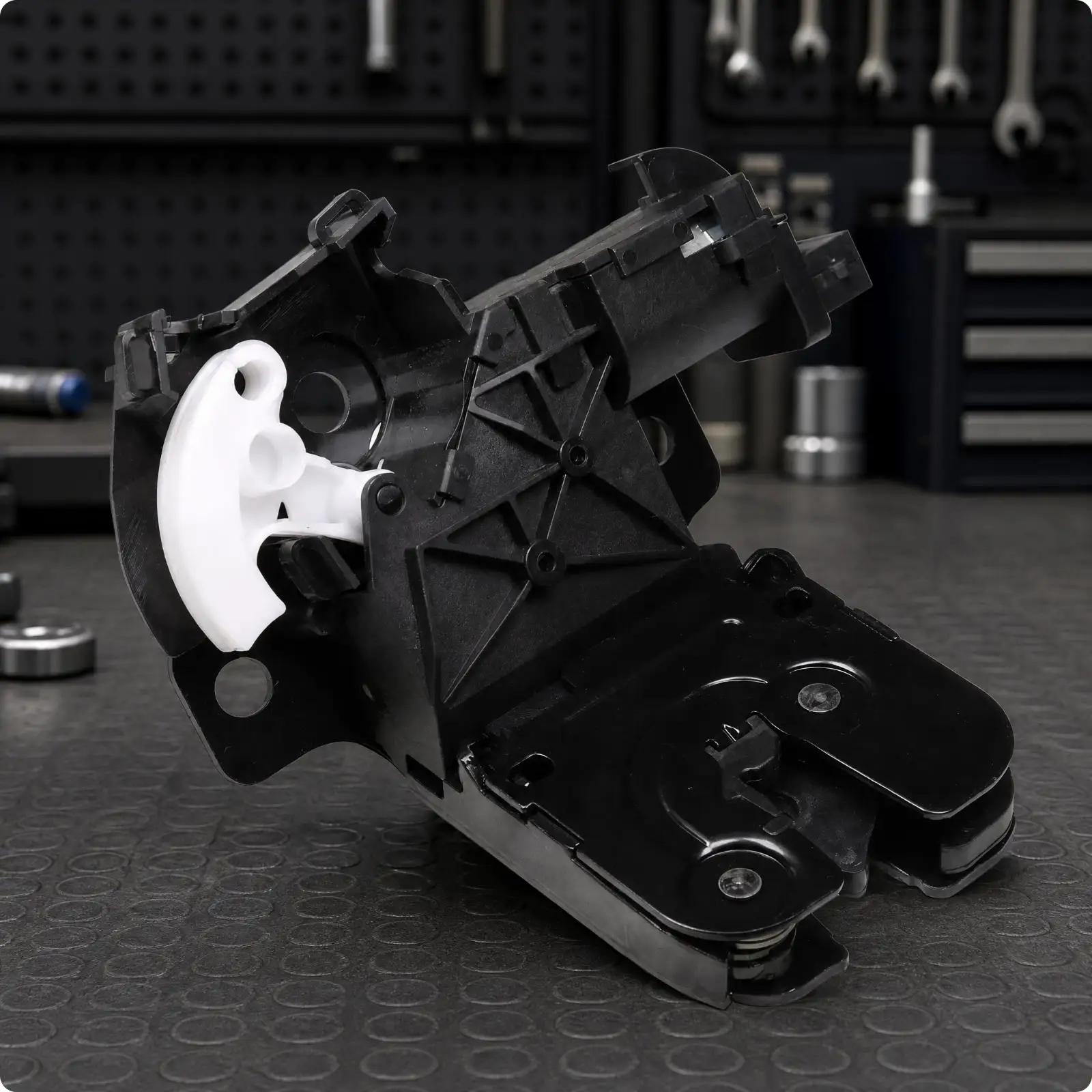 Trunk Lid Lock Actuator Assembly 8P4827505C Compatible with for audi A3 for vw Golf Rear Tailgate Release Motor
