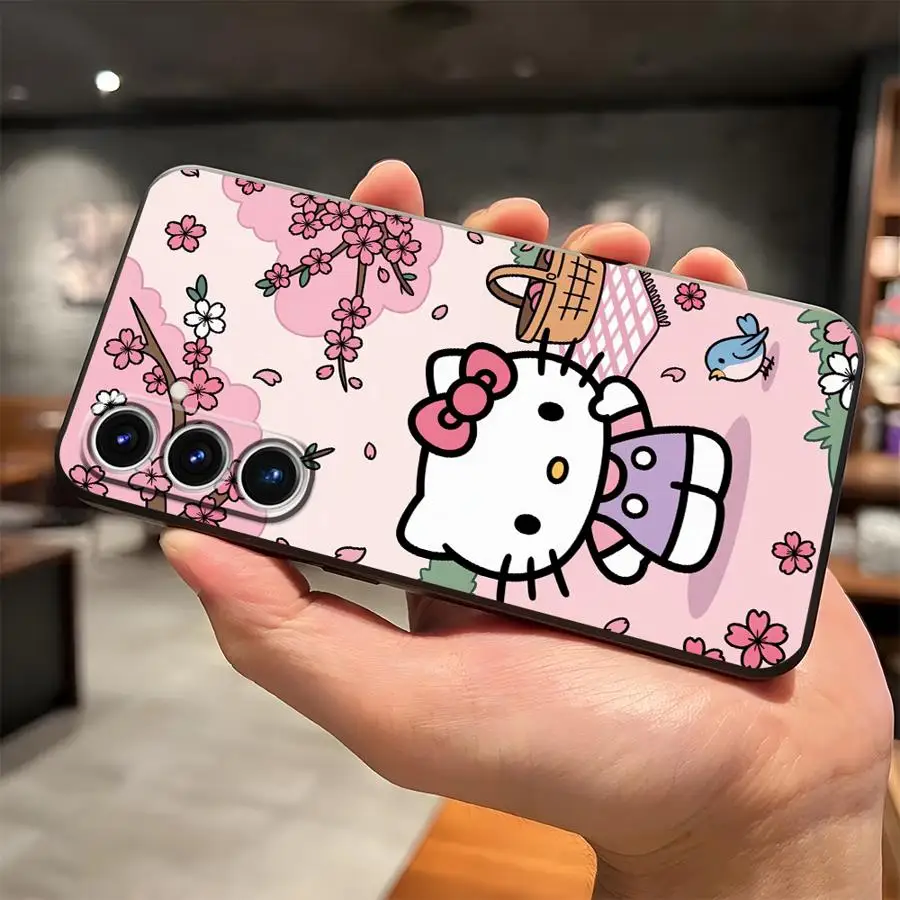 حافظة سانريو هالو كيتي اللطيفة لهاتف سامسونج جالاكسي S25 Edge S23 Ultra S20 S24 Plus S21 FE غطاء هاتف ناعم أسود