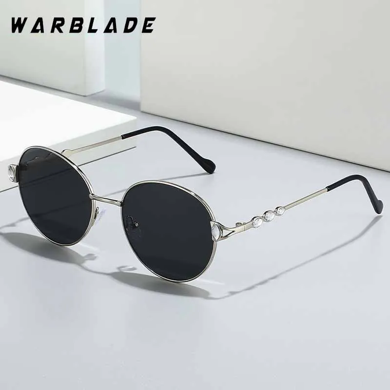 

Trending Metal Oval Frame Rhinestone Decorate Women Sunglasses Luxury Design Men Sunglass Hipster Travel Eyewear UV400 Lentes