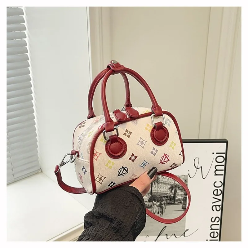 Fashionable Vintage Diaper Bag Elegant Paris Design Unique Leisure Messenger Large Capacity Casual Shopper Purse For Women