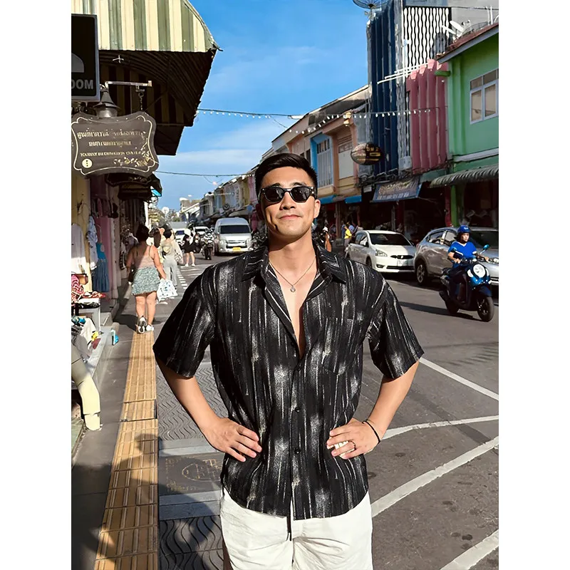

Men's Ice Silk Tie-Dye Shirt – Quick-Dry, Breathable & Lightweight, Short Sleeve Casual Top for Summer Beach & Travel