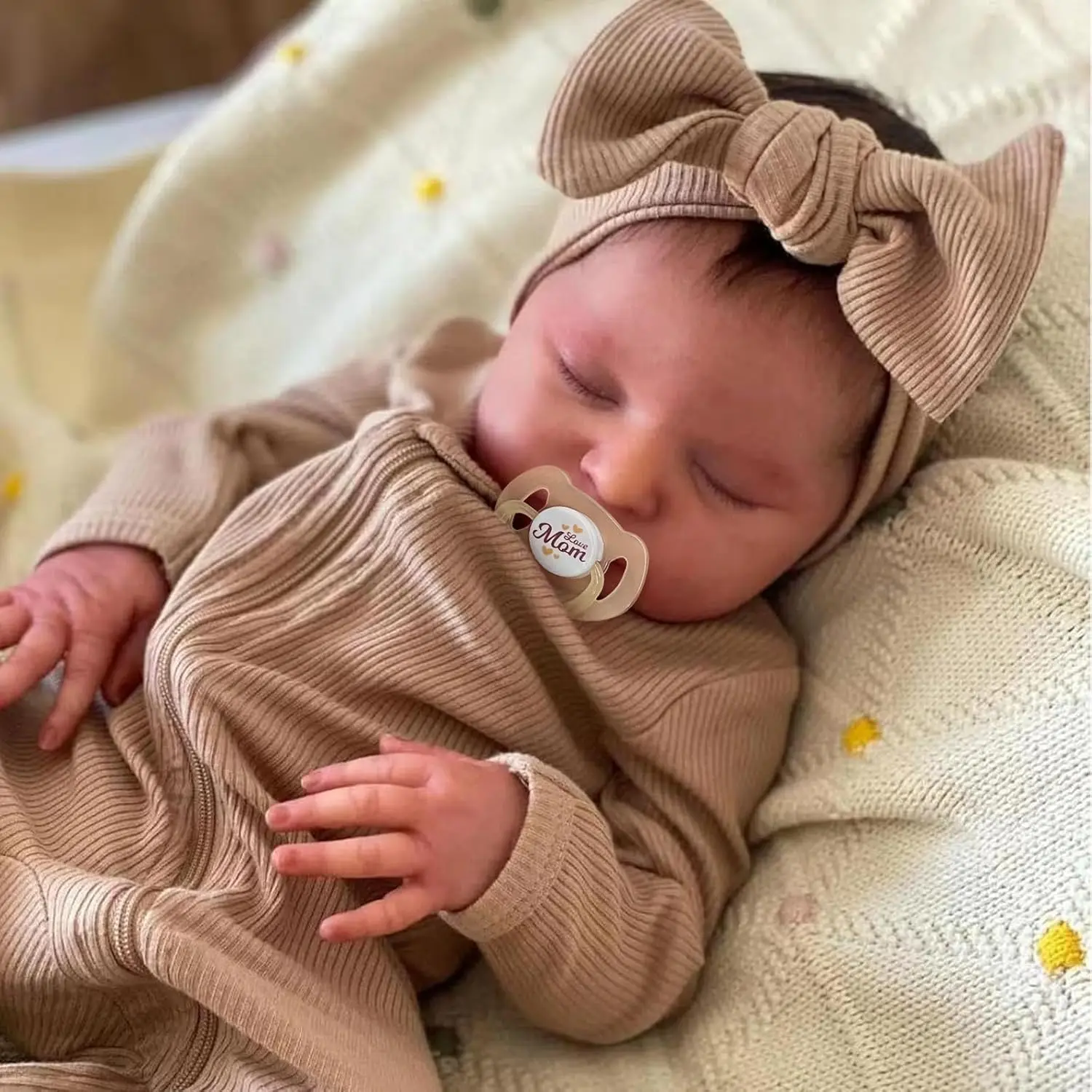 دمى أطفال حديثي الولادة نابضة بالحياة، دمية أطفال واقعية مقاس 20 بوصة من الفينيل الناعم للنوم لحديثي الولادة مع ملحقات للتغذية