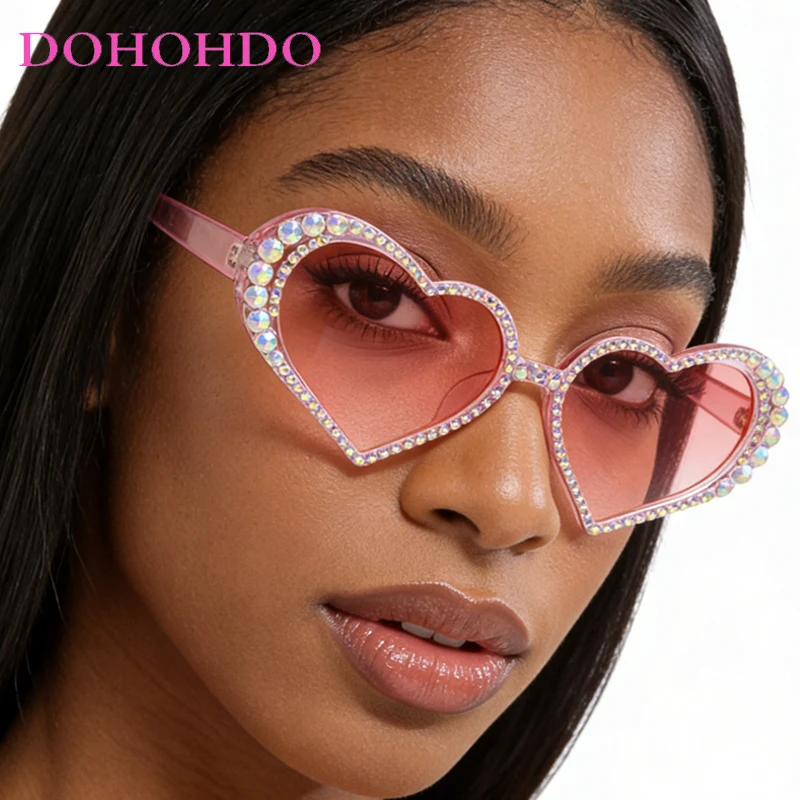 

Fashion Vintage Heart Rhinestones Shaped Sunglasses Women Brand Designer Sun Glasses Party Street Photography Eyeglasses UV400
